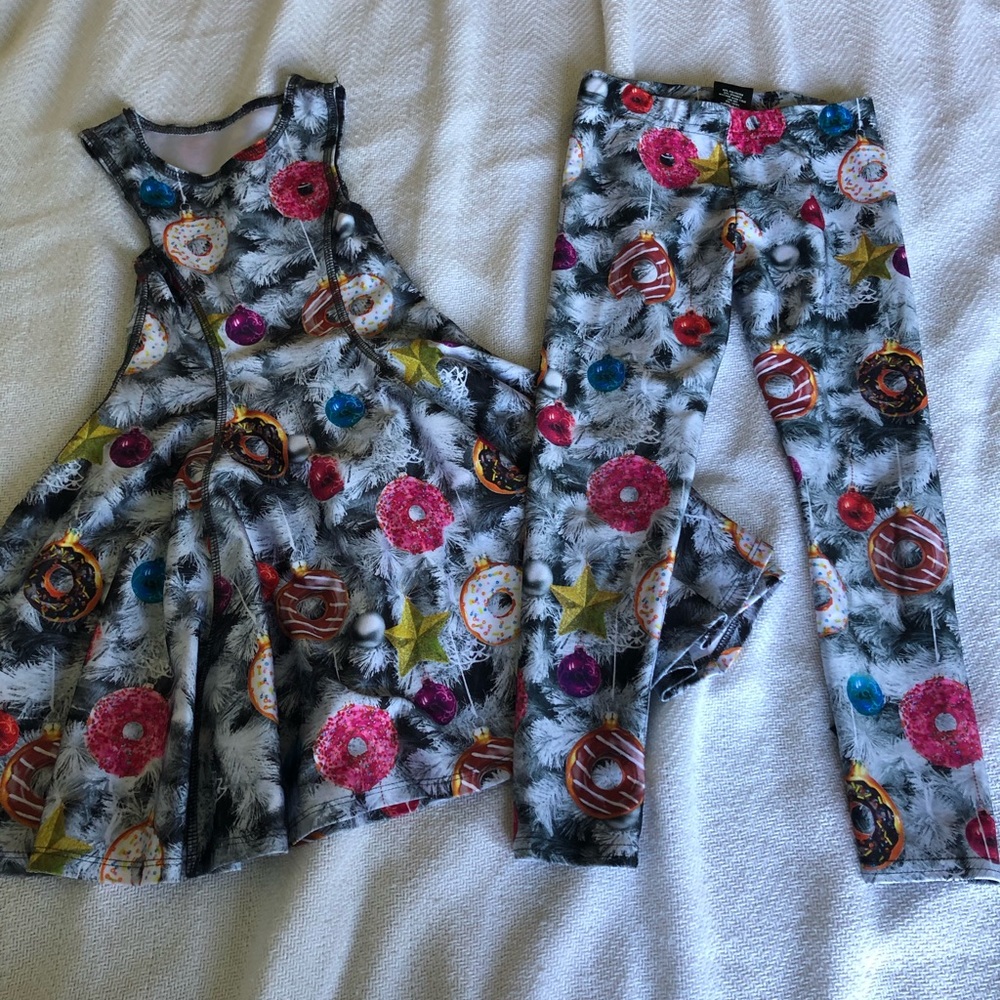 Terez Girls Holiday Outfit. Donut Ornaments! Size6